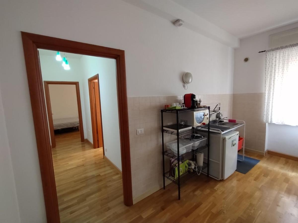 Centro E Porto Lägenhet Livorno Exteriör bild