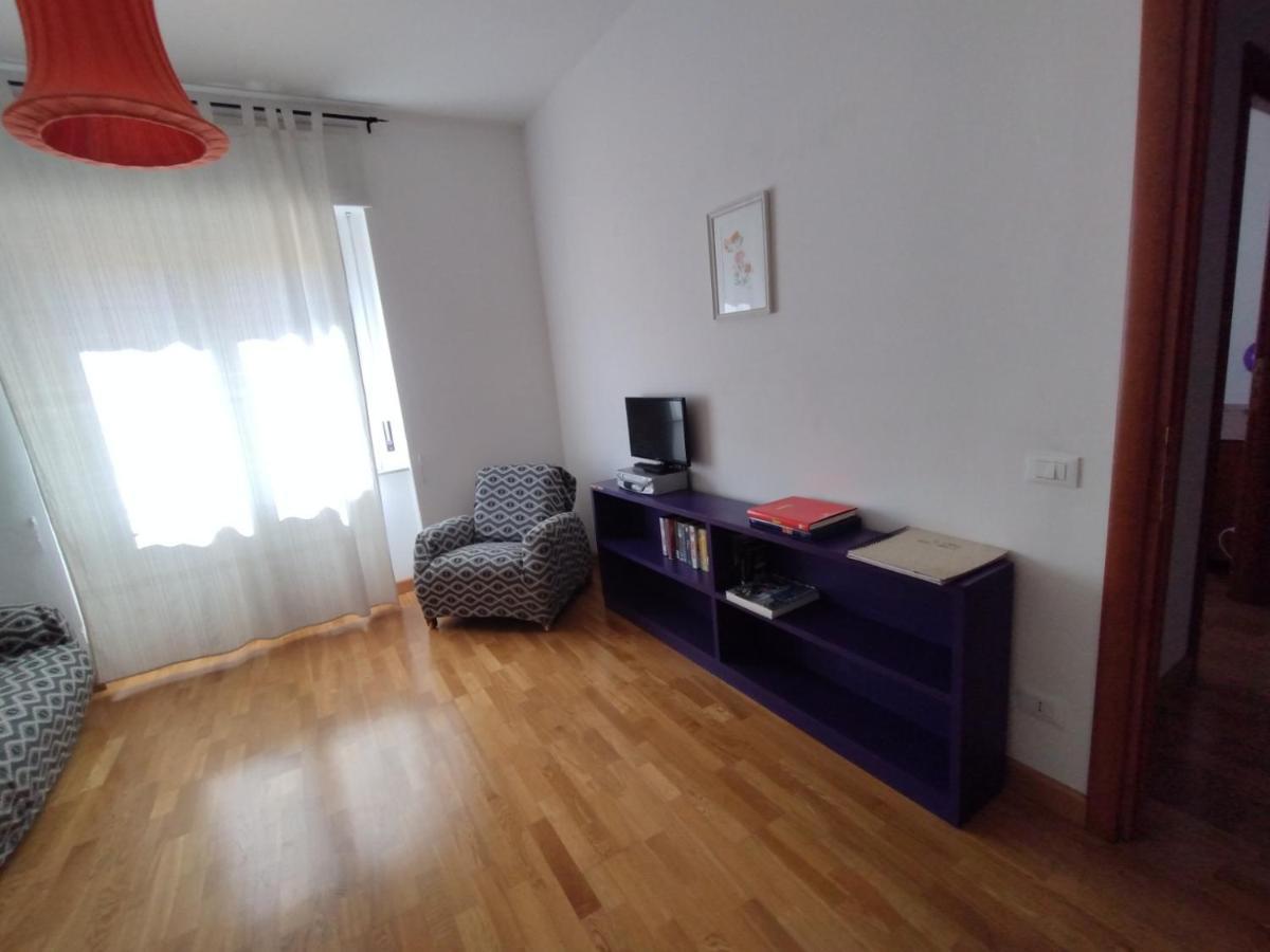 Centro E Porto Lägenhet Livorno Exteriör bild