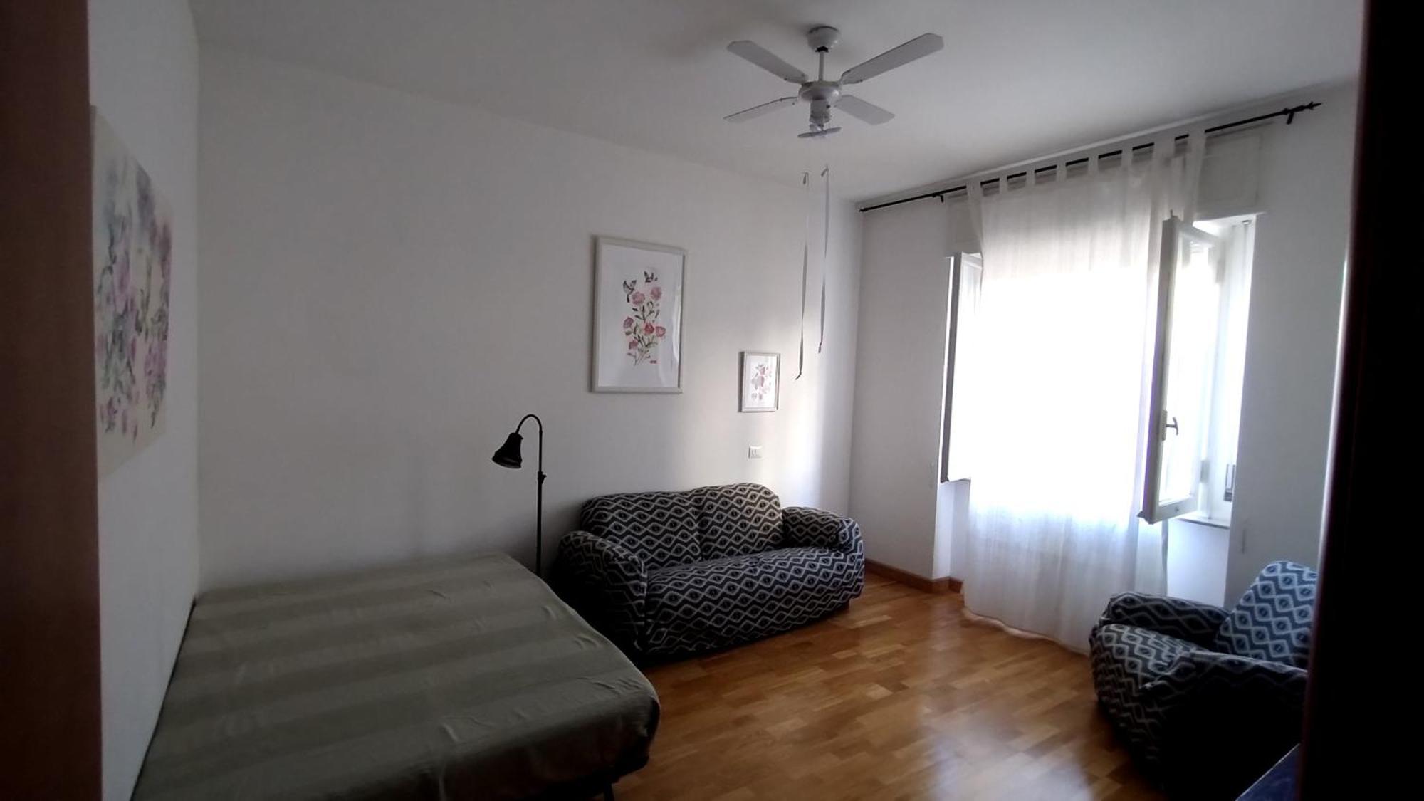 Centro E Porto Lägenhet Livorno Exteriör bild